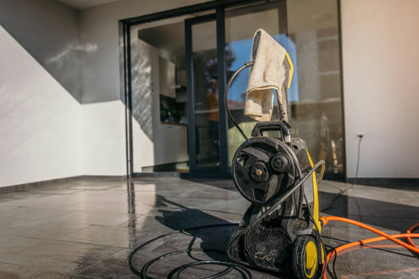 Best Sidewalk and Walkway Cleaning  in Lake Forest, CA
