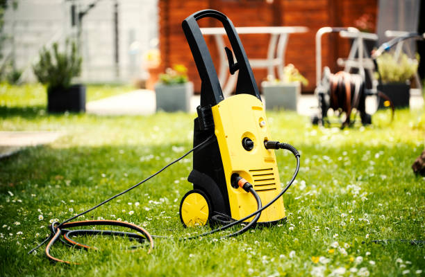 Best Patio and Deck Pressure Washing  in Lake Forest, CA